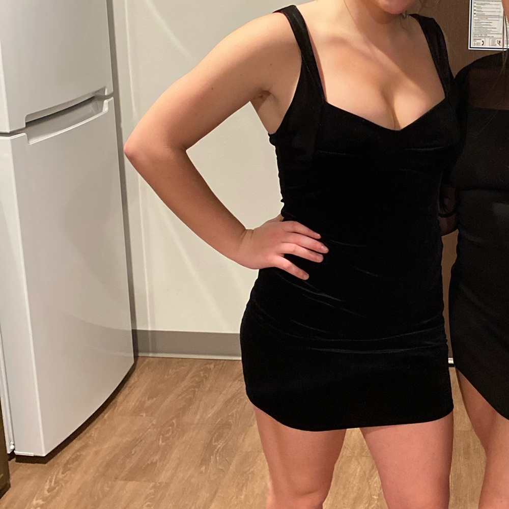 Little Black Dress - Forever 21